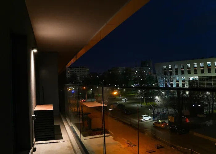 Apartment Sandra - Park-view With Balcony & Parking *