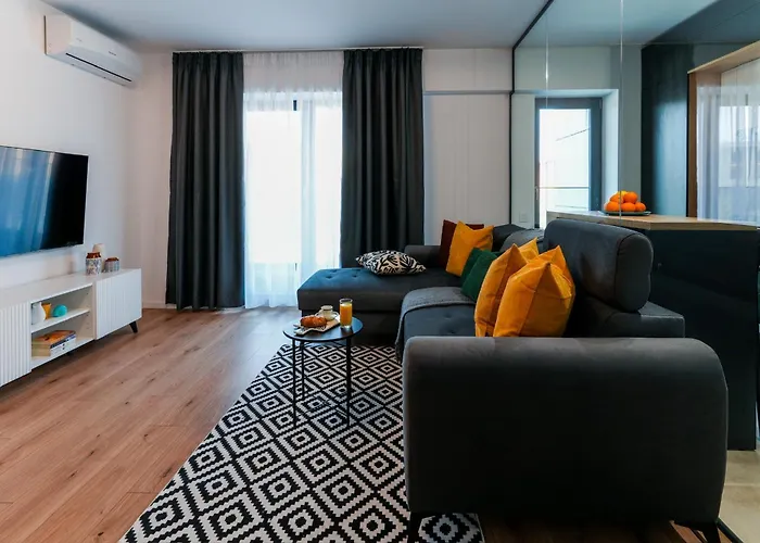 Sandra - Park-view With Balcony & Parking Apartman *