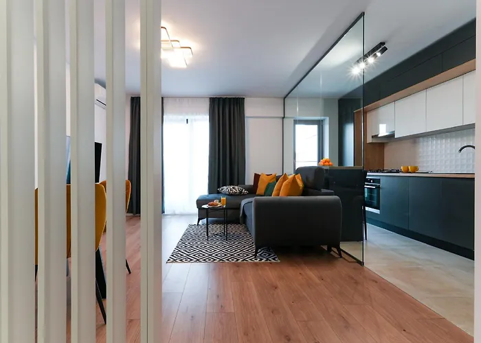 Апартаменти Sandra - Park-view With Balcony & Parking Бухарест